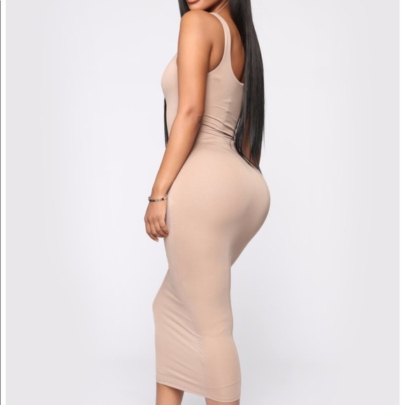 Fashion Nova Dresses & Skirts - 🖤The must have dress🖤